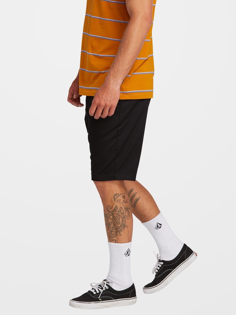 volcom-frckn-mdn-strch-sht-21-black-28-9-93-1