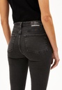 armedangels-tillaa-x-stretch-true-black-washed-31-34-b759-1