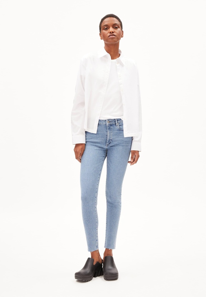 armedangels-tillaa-x-r-hem-light-blue-dnm-26-32-32-85-3