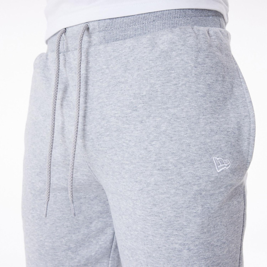 new-era-ne-essentls-jogger-newera-hgrwhi-grau-m-1