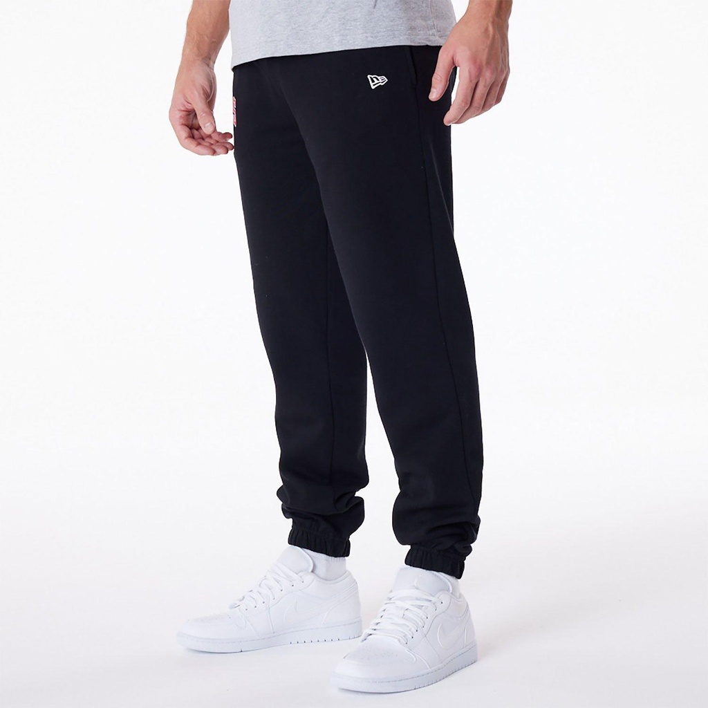 new-era-nba-essentls-jogger-chibul-blkfdr-schwarz-xs-0