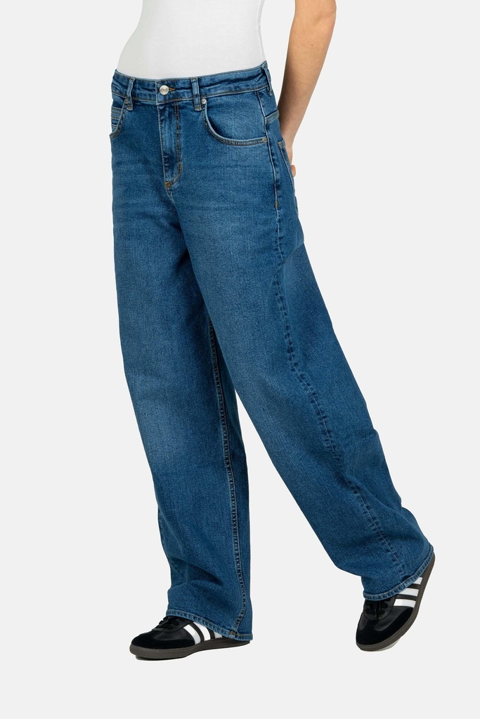 reell-women-chlo-baggy-black-faded-27-1
