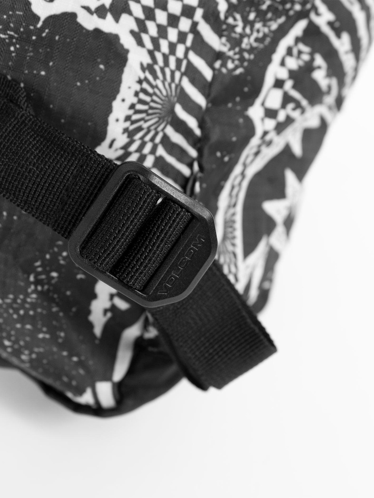 volcom-bt-packable-backpack-black-white-o-s-3
