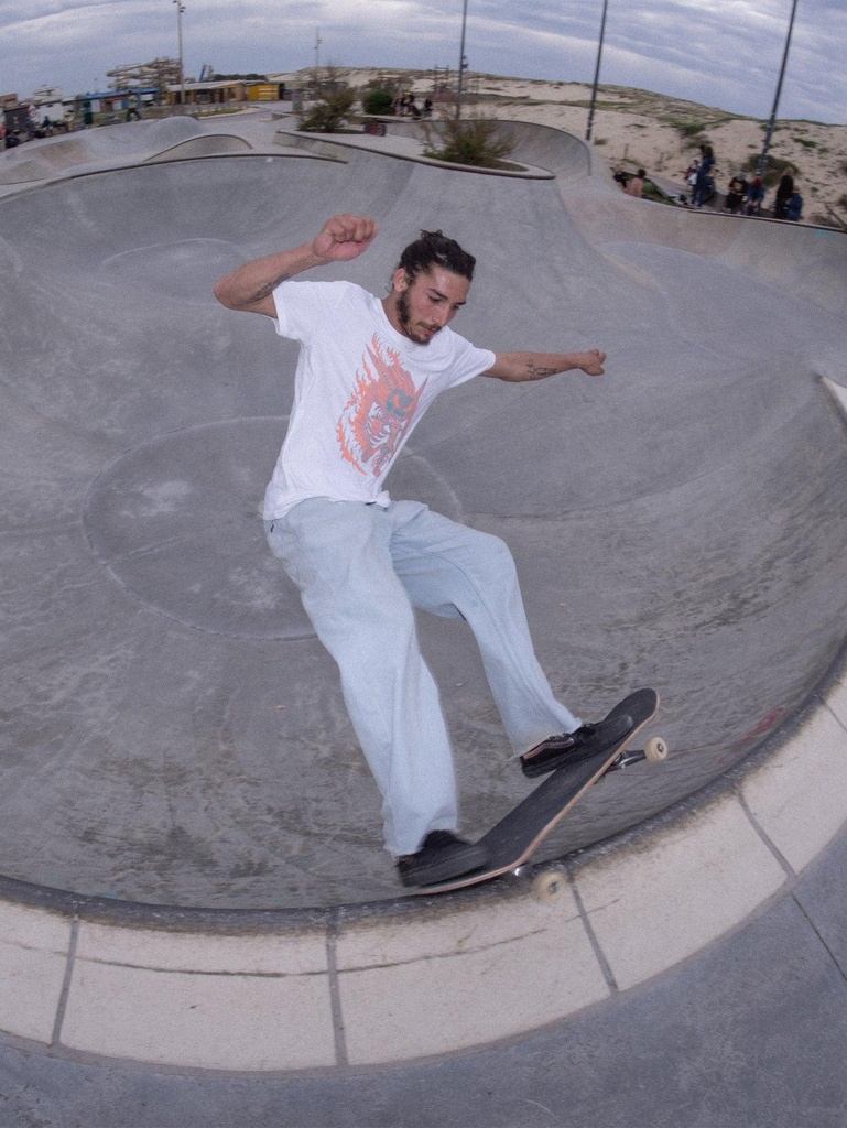 volcom-fa-tetsunori-1-sst-white-s-98-4
