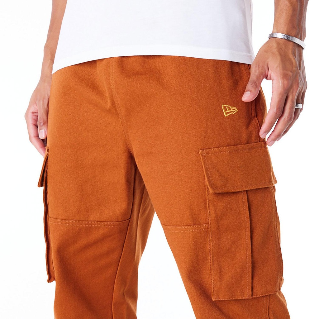 new-era-ne-cargo-pant-newera-ebrblk-braun-s-1