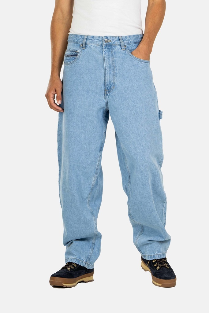 Baggy Worker