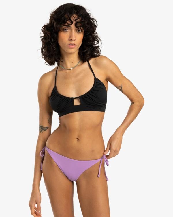 SOL SEARCHER NIKKI HALTER