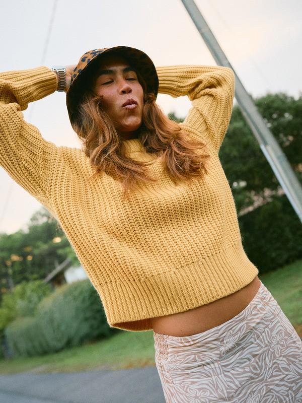 COMING HOME SWEATER