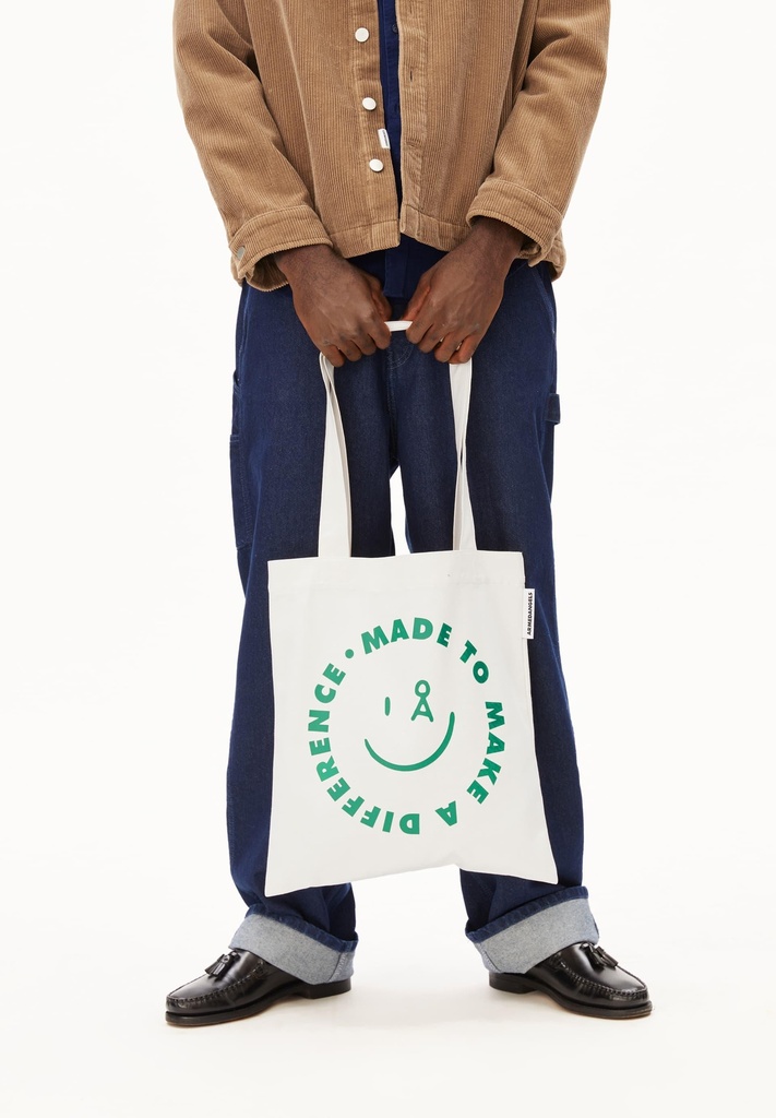 ARMEDANGELS TOTAA SMILEY TOTE BAG (Farbe: oatmilk / Größe: One Size)