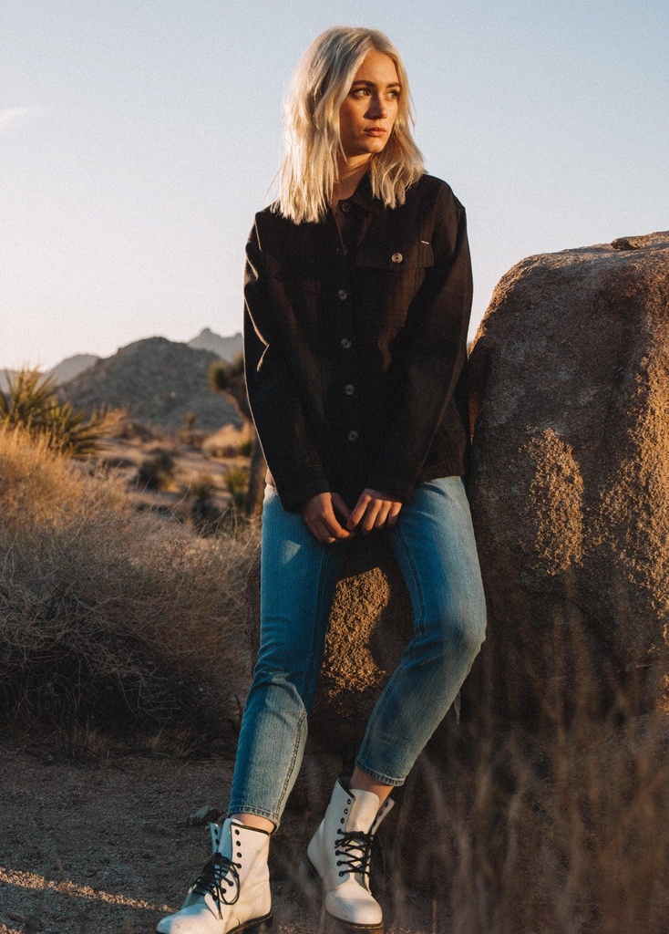 Volcom Liberator High Rise Jeans (Farbe: RETRO BLUE / Größe: 24 / Länge: 27)