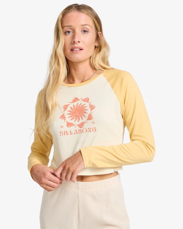 BEACH CLUB RAGLAN