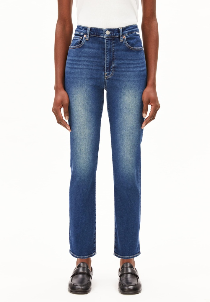 LEJAANI HIGH WAIST SLIM JEANS