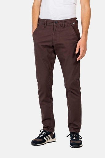 Flex Tapered Chino
