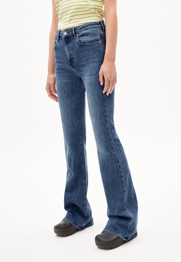 ARMEDANGELS ANAMAA (Farbe: halogen blue / Größe: 27/34)