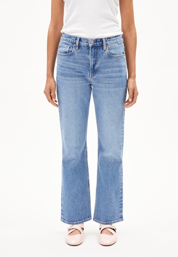 ARMEDANGELS VELAARI MID WAIST FLARED JEANS (Farbe: garda / Größe: 27/32 / Länge: 32)